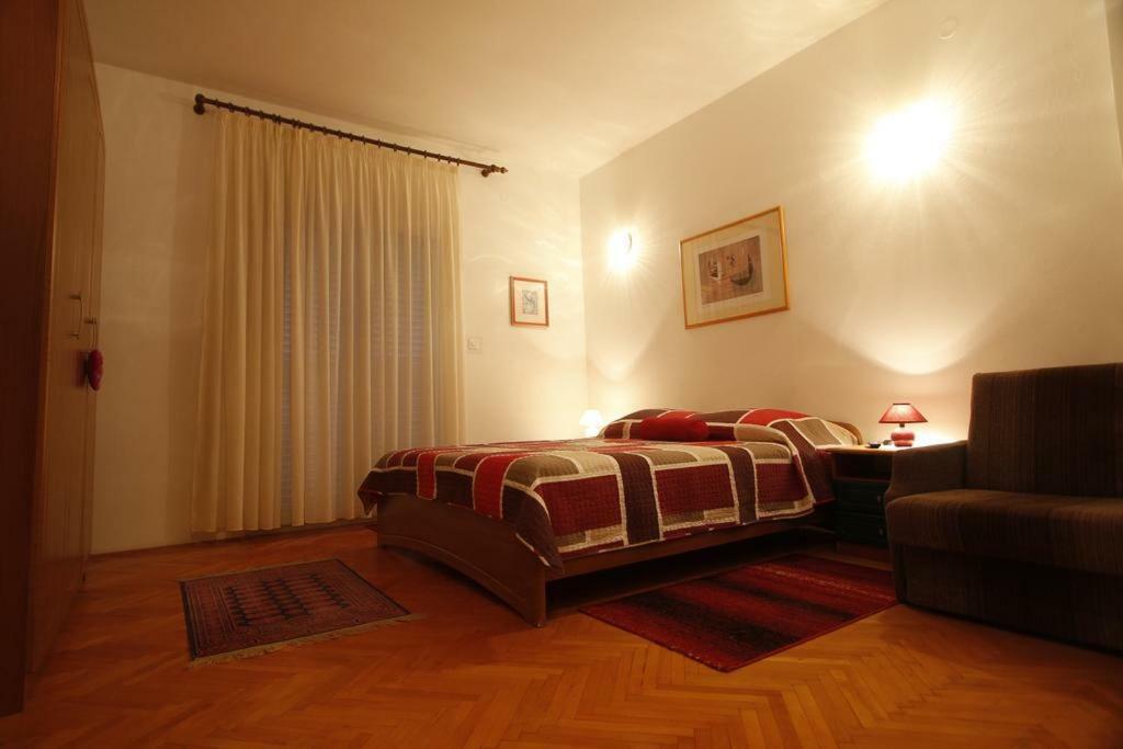 Apartmani Volga Petrcane Exterior foto